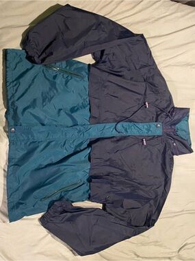 Speedo Windbreaker
